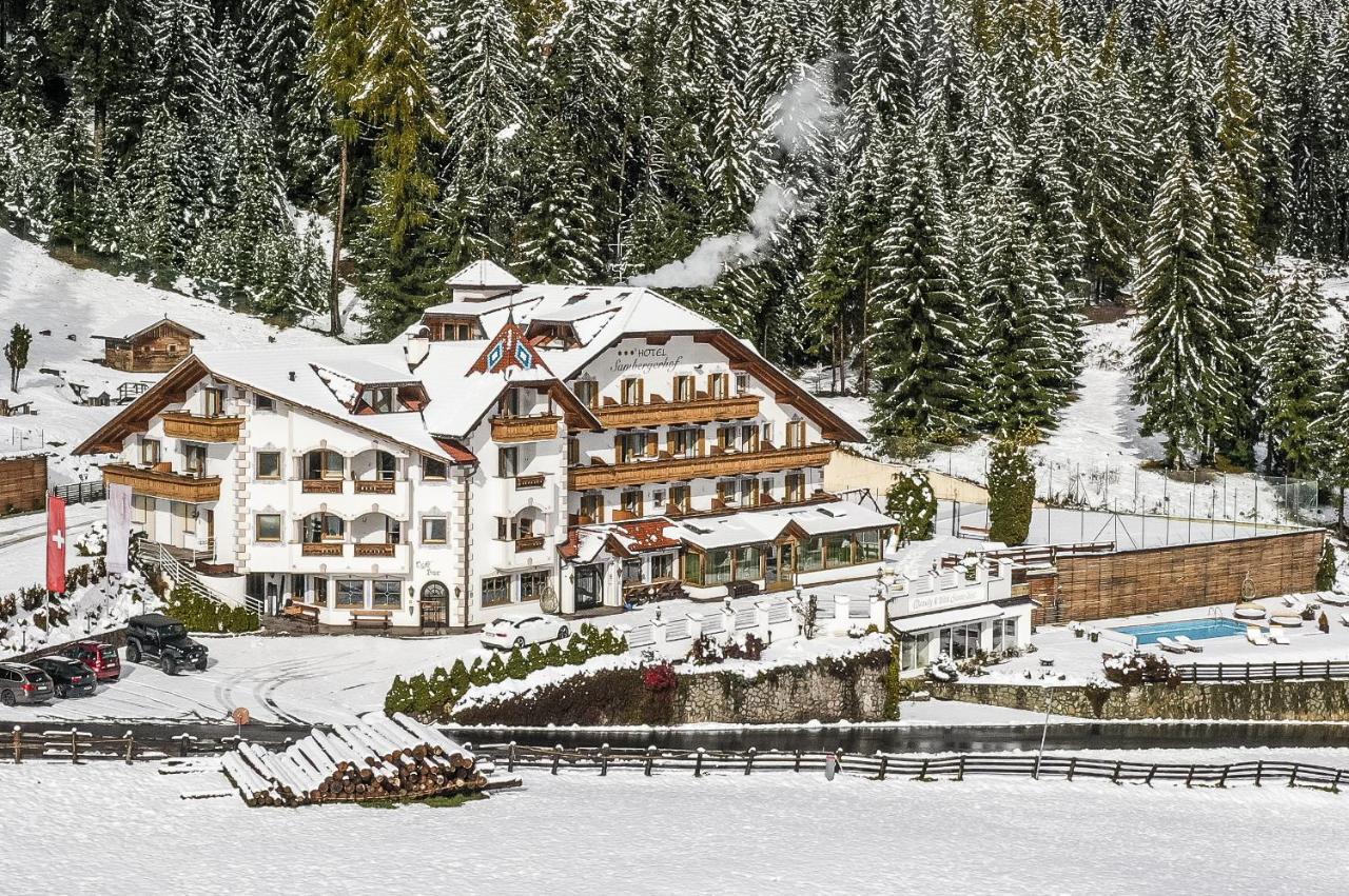 Granpanorama Wellnesshotel Sambergerhof Superior Villandro Esterno foto