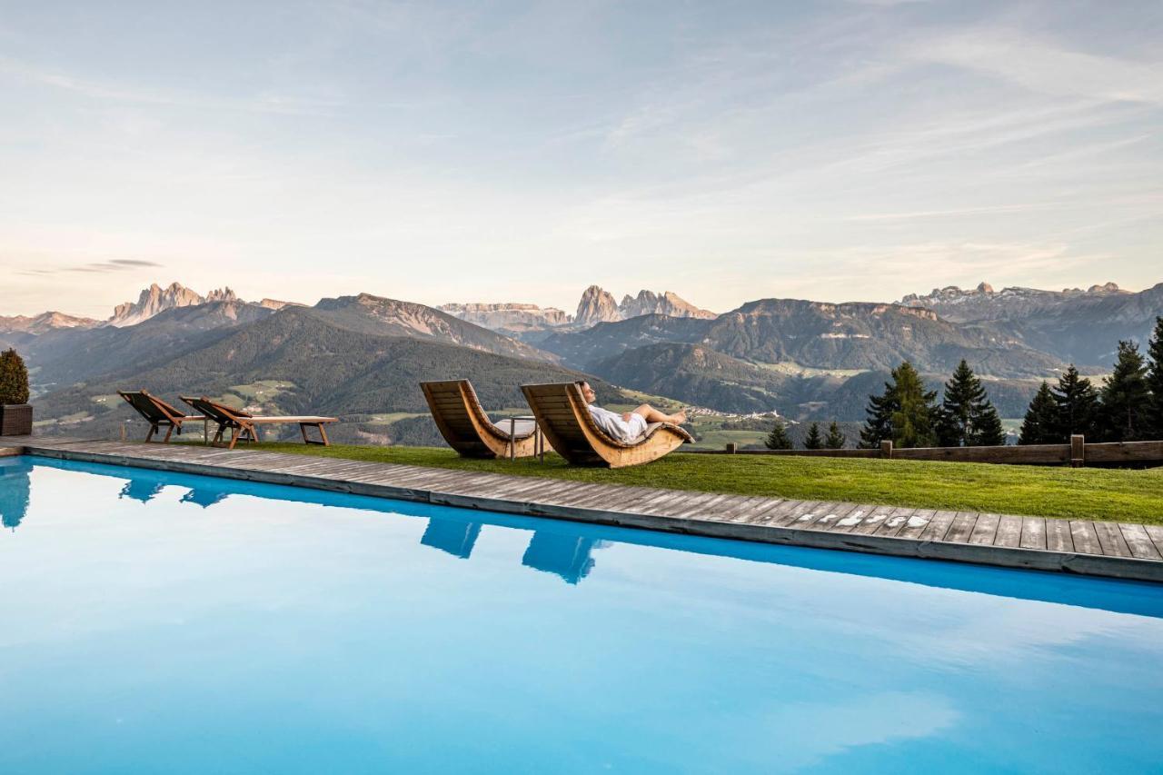 Granpanorama Wellnesshotel Sambergerhof Superior Villandro Esterno foto