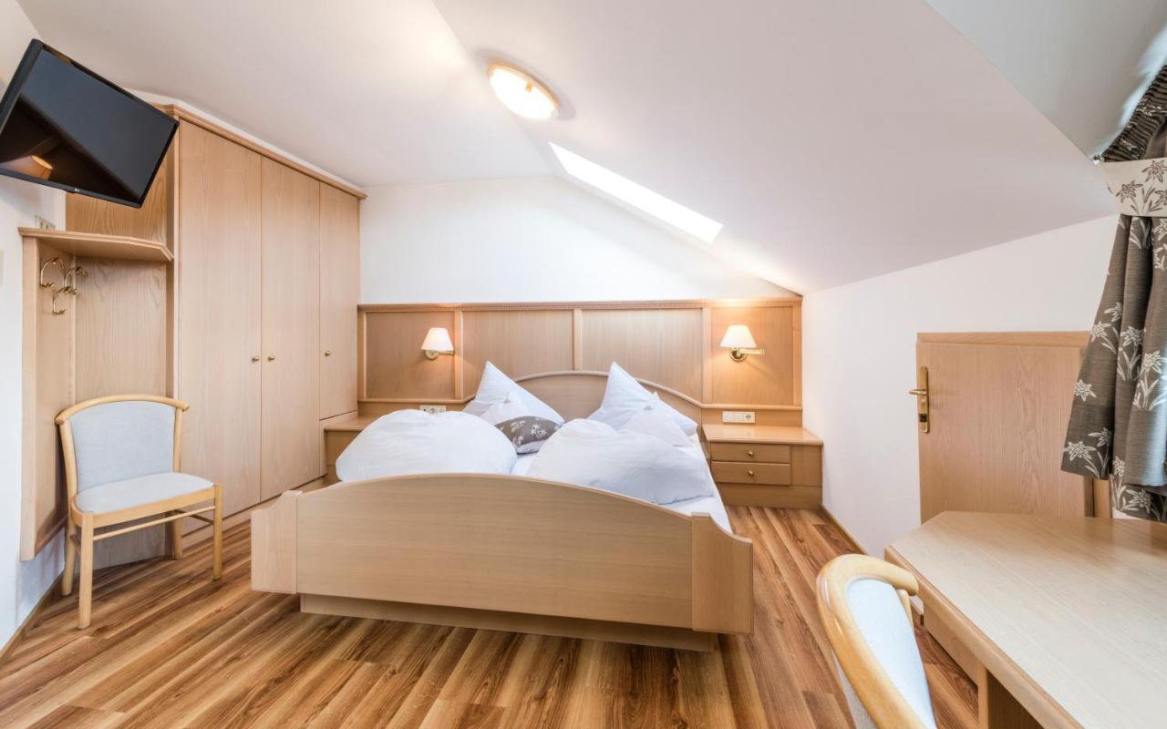 Granpanorama Wellnesshotel Sambergerhof Superior Villandro Esterno foto