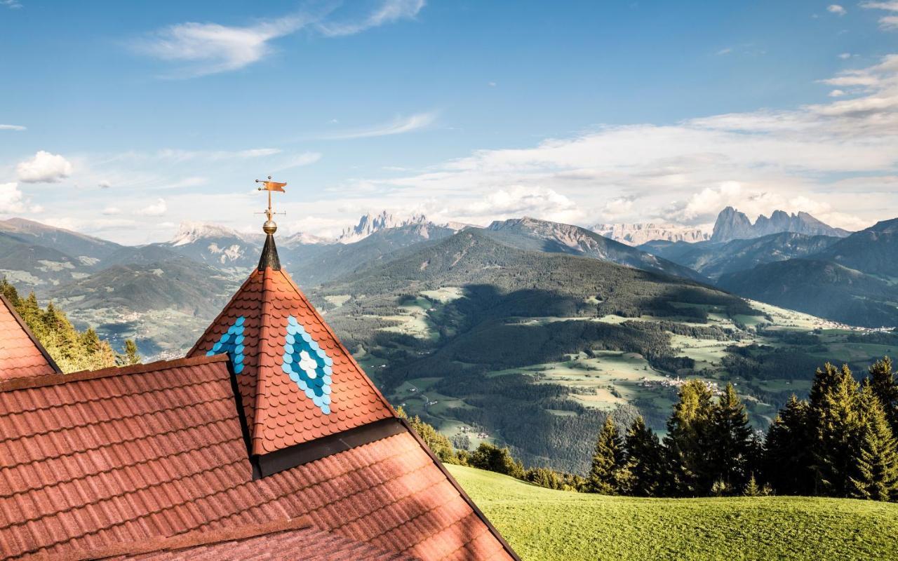 Granpanorama Wellnesshotel Sambergerhof Superior Villandro Esterno foto