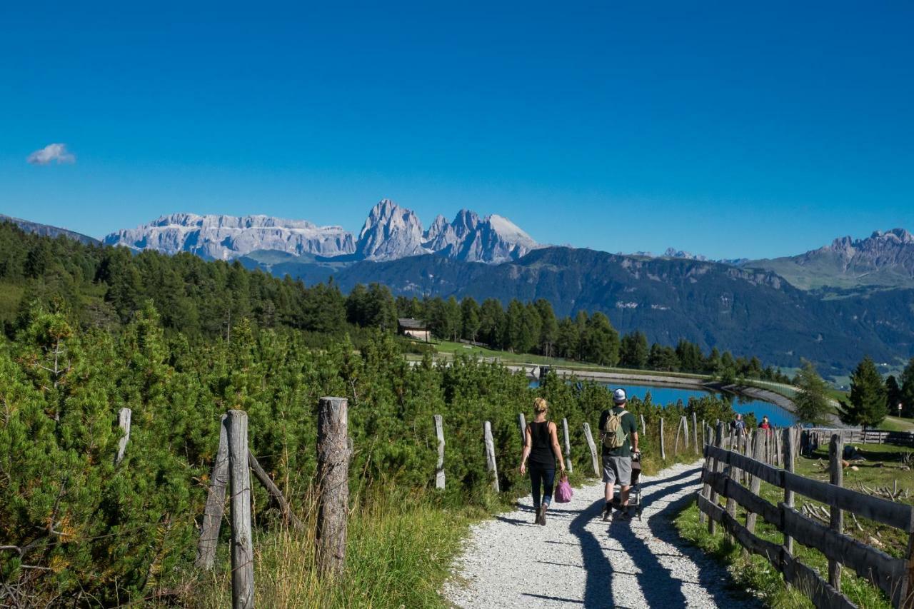 Granpanorama Wellnesshotel Sambergerhof Superior Villandro Esterno foto