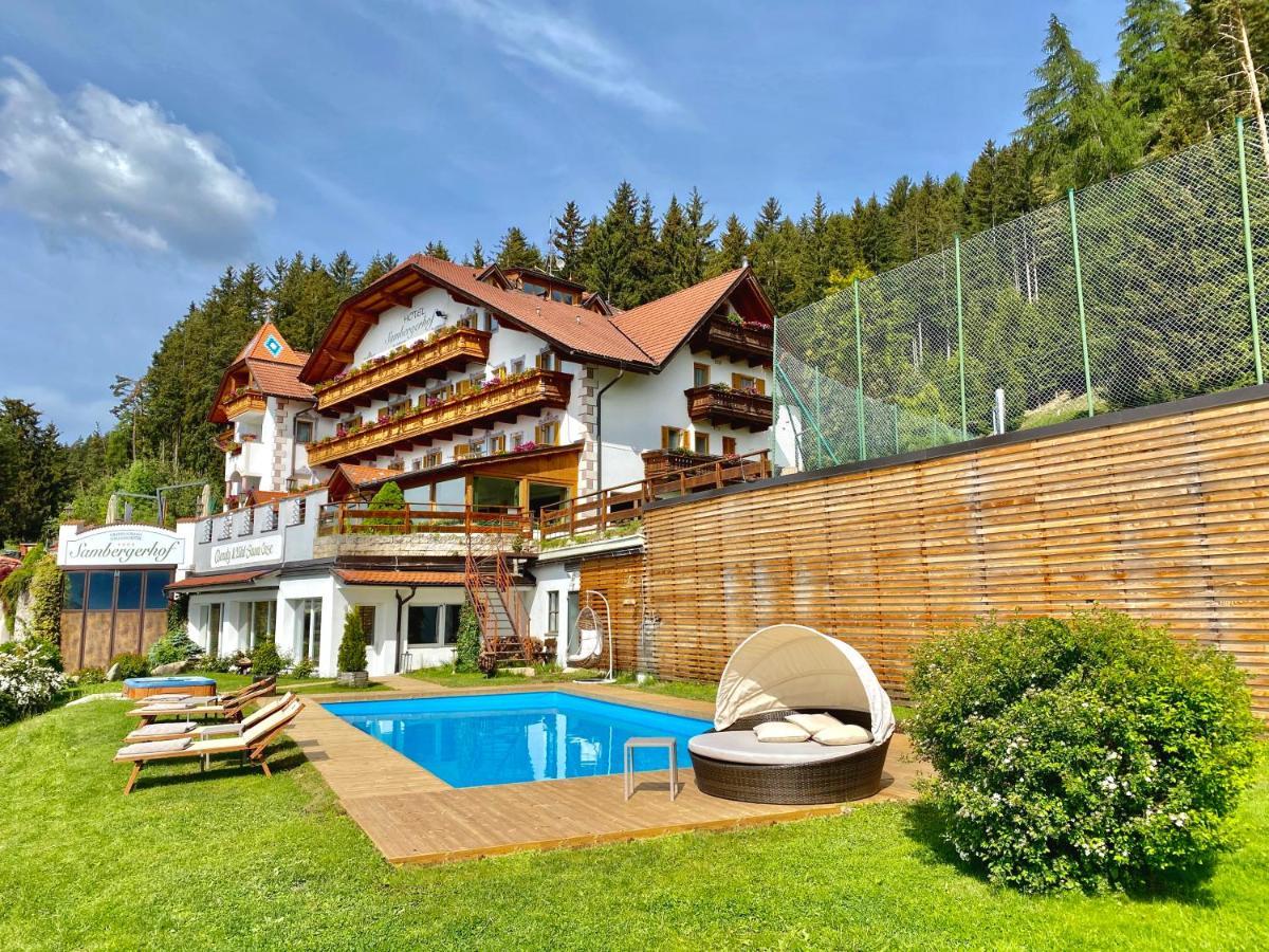 Granpanorama Wellnesshotel Sambergerhof Superior Villandro Esterno foto